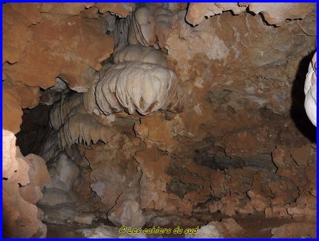 Gorges du Caramy, des grottes