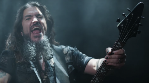 MACHINE HEAD dévoile le nouveau titre "Circle The Drain"
