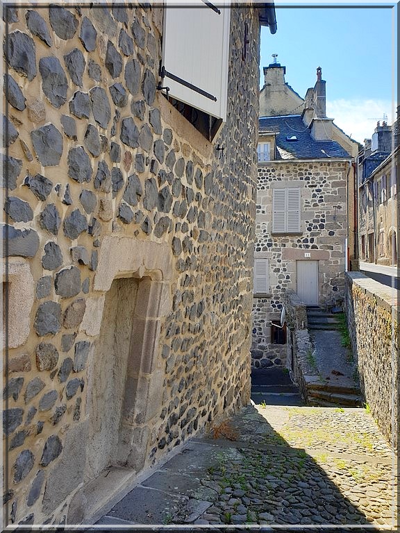 941 - Visite de Murat dans le Cantal (15) !