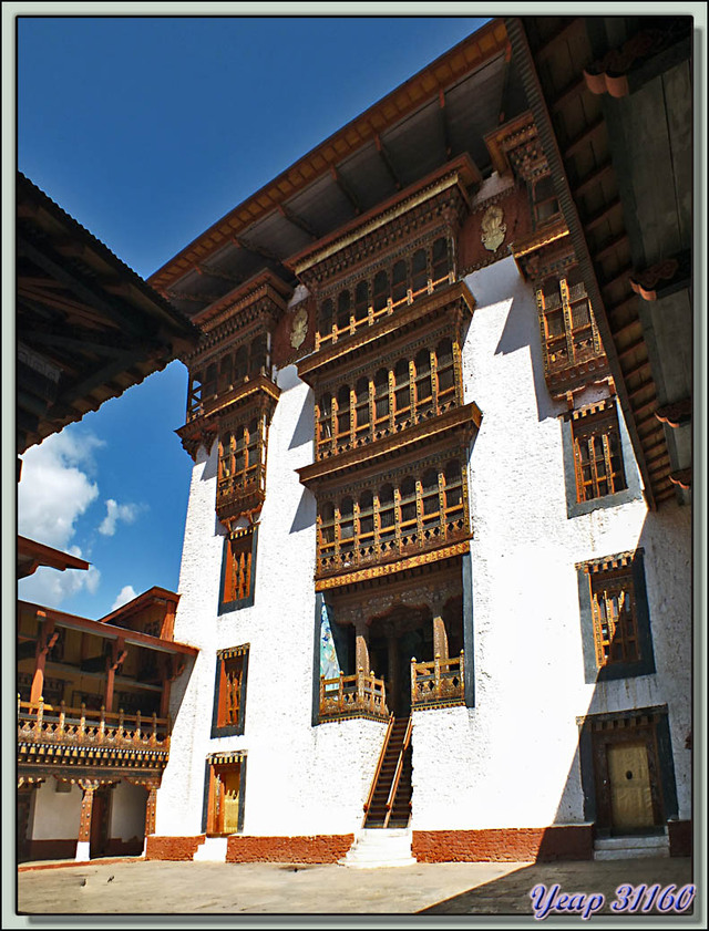 Blog de images-du-pays-des-ours : Images du Pays des Ours (et d'ailleurs ...), Tour centrale du Dzong de Punakha (Dechen Phodrang Dzong) - Punakha - Bhoutan
