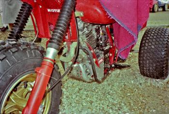 À Versailles, Louis XIV reçoit le Paris-Dakar 85