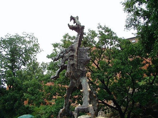 1.1245518355.the-dragon-wawel-royal-castle