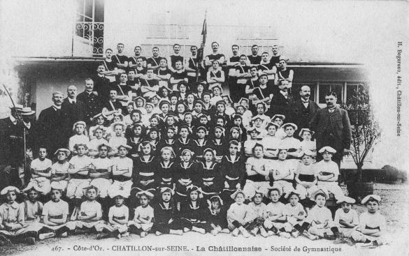 Quelques cartes postales anciennes de la Châtillonnaise Gymnastique