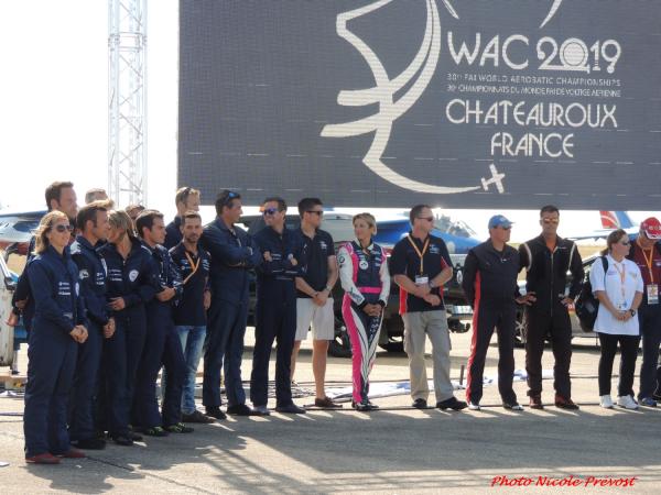 Le championnat de voltige à Châteaureoux, vu par Nicole Prévost