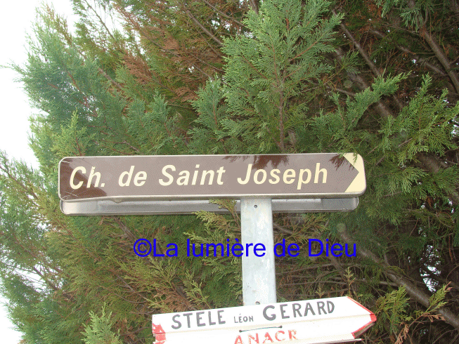 Cotignac : le chemin des pèlerins saint Joseph