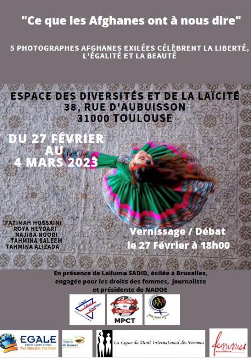 UNE EXPOSITION