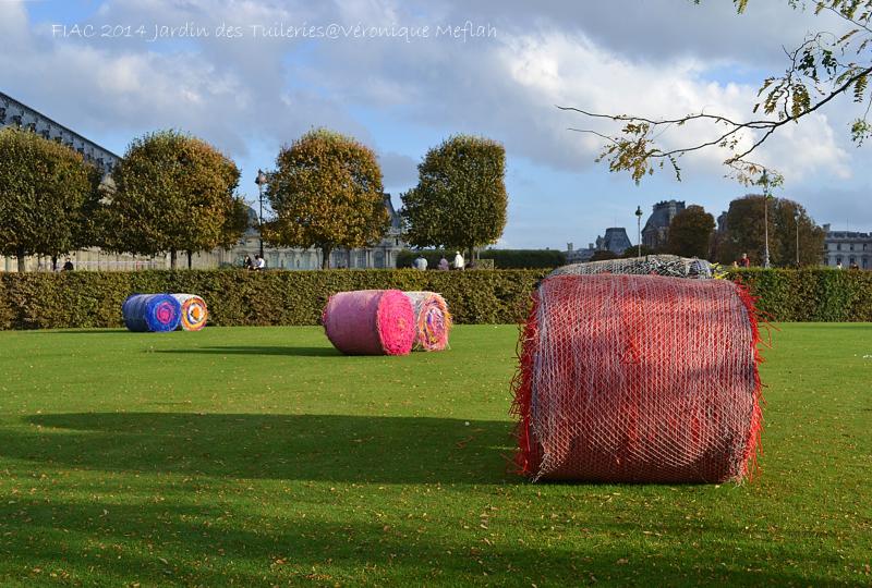 FIAC 2014 Jardin des Tuileries : Pailles de plastique de Michael Beutler