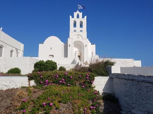 SIFNOS et un peu de ses églises !