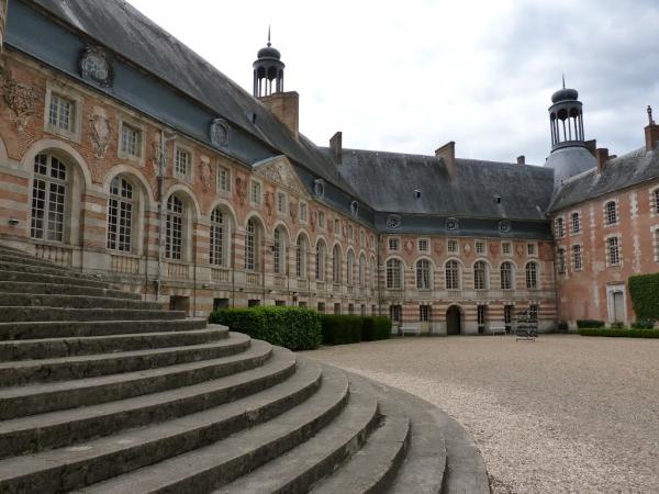 Visite du château de Saint-Fargeau