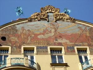 Prague : quartier Karlovo Namesti