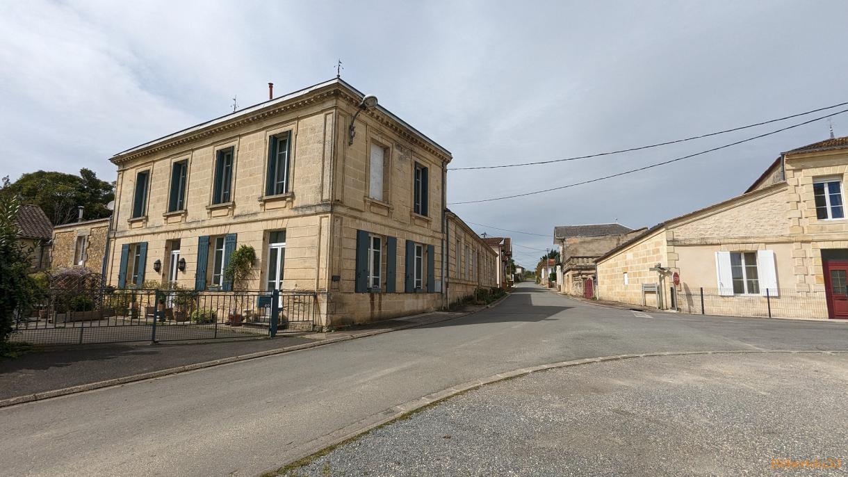 à la maison en Avril 