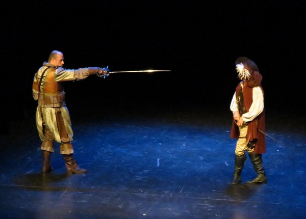 Une superbe représentation de Cyrano de Bergerac a été donnée au théâtre Gaston Bernard de Châtillon sur Seine...