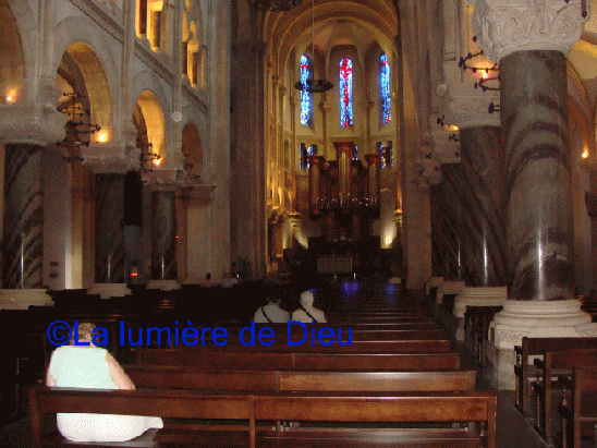 Lourdes : L'église du Sacré-Cœur