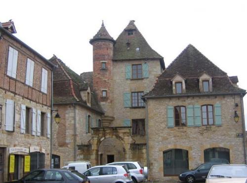 Bretenoux  (Lot)
