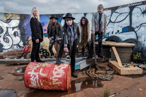 PLASTIC TEARS - "Look Of Lies" Clip/Lyric Video