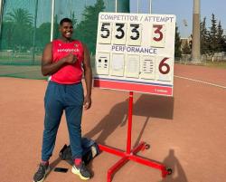 au Lancer du Disque Yagoub Abdelmottalib MCA 1er (53,33m Record d'Algérie U20) 