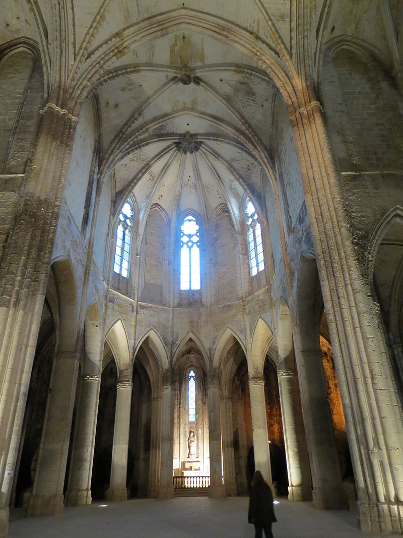Abbaye de Valmagne - Choeur.JPG