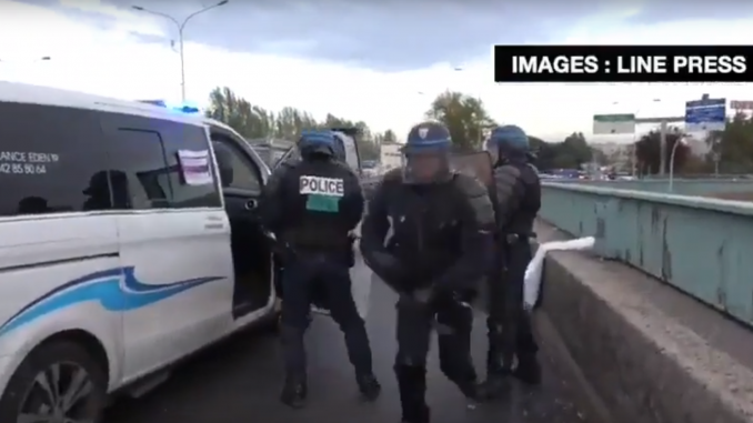 Une « République démocratique et sociale » 