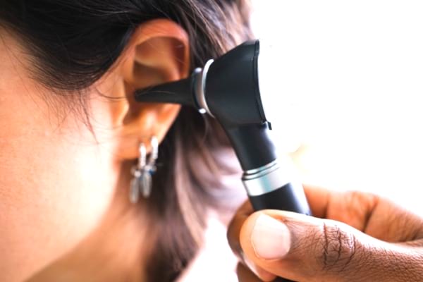 Oreille examen