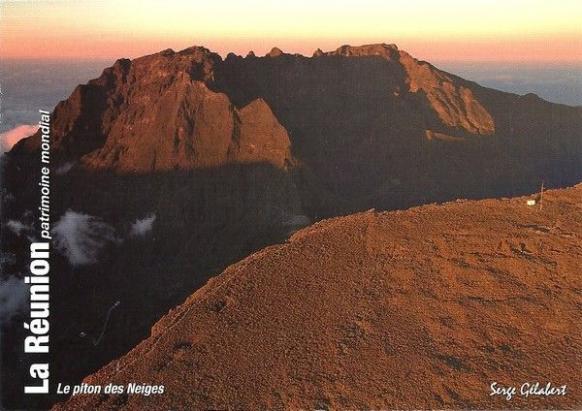 ღ꧁ღ╭⊱ꕥ LA GUYANNE ꕥ⊱╮ღ꧂ღ