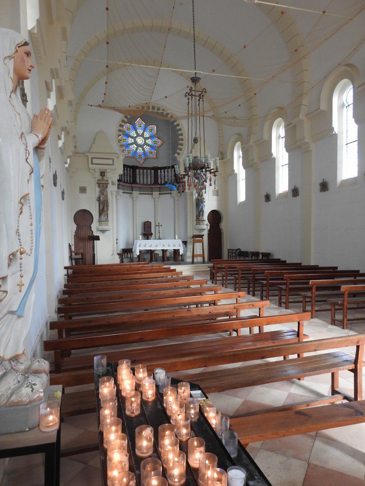 La petite chapelle de la Villa Algérienne - mai 2023...