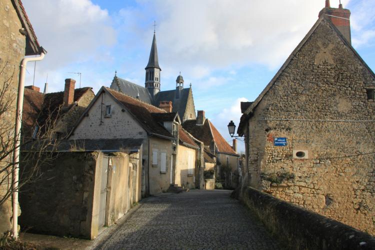 LE VILLAGE DE MONTRÉSOR