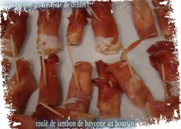 ROULÉ DE JAMBON DE BAYONNE AU BOURSIN