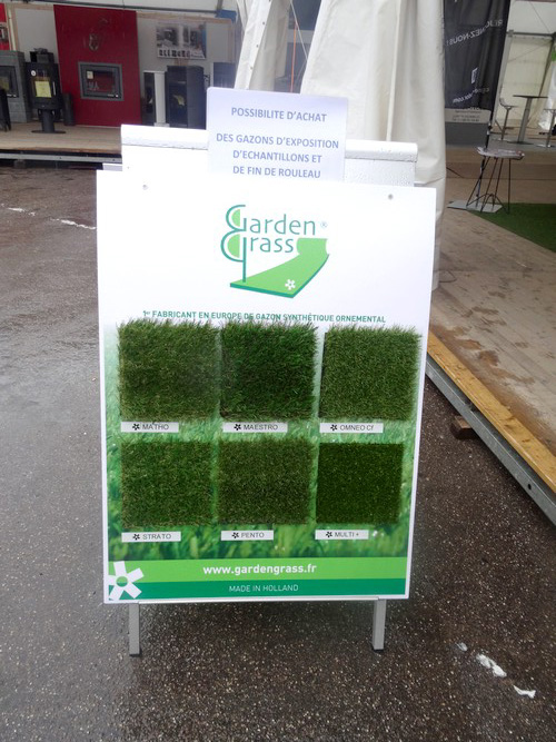 Quelques stands d'exposants aux Journées Châtillonnaises 2016...