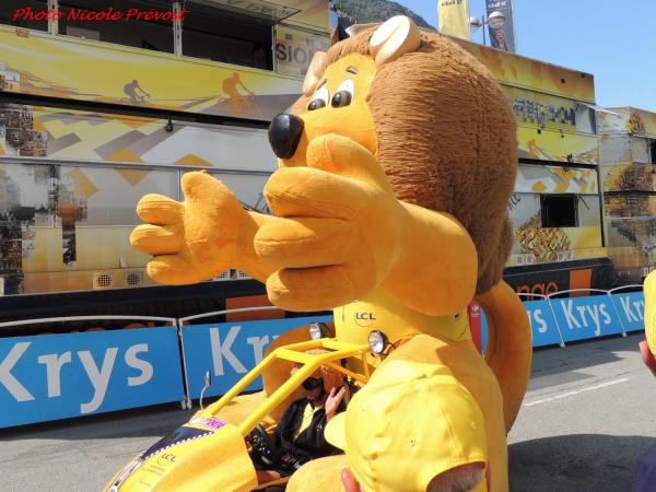 Quelques photos du tour de France à saint Jean de Maurienne par Nicole Prévost