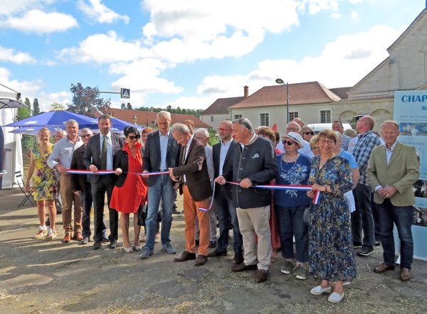 Les Journées Châtillonnaises ont attiré la foule  sur le Cours l'Abbé à Châtillon sur Seine,  les 4 et 5 juin 2022...