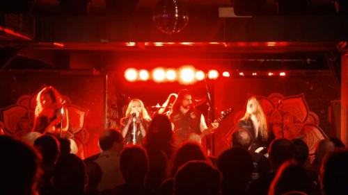 British Lion und Kobra and the Lotus im Luxor in Köln