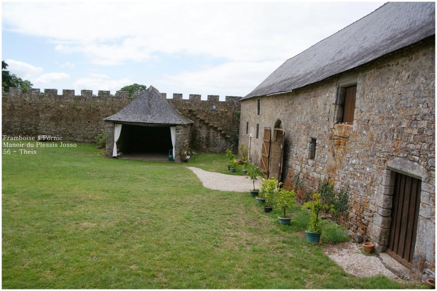 Château de Plessis Josso à Theix  - 56 - 