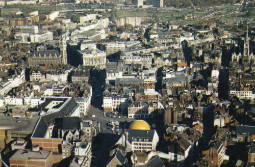 LILLE - Vue aérienne de la place du Palais Rihour (1979)