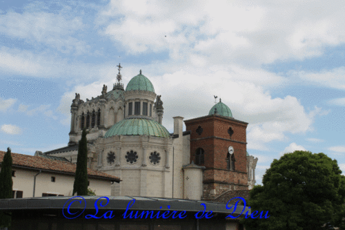 Ars sur Formans, la basilique