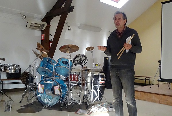 Conférence et musique à Mussy