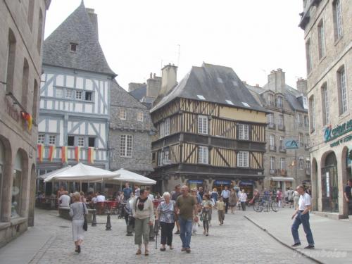 Dinan