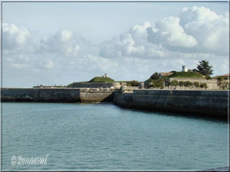 Citadelle de Saint-Martin-de-Ré Porte de l'Avancée et Porte du Secours