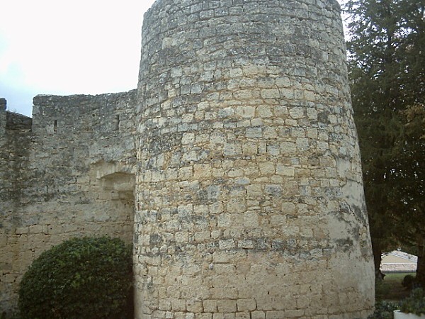 a-Sainte-Croix-du-Mont-chateau5.jpg