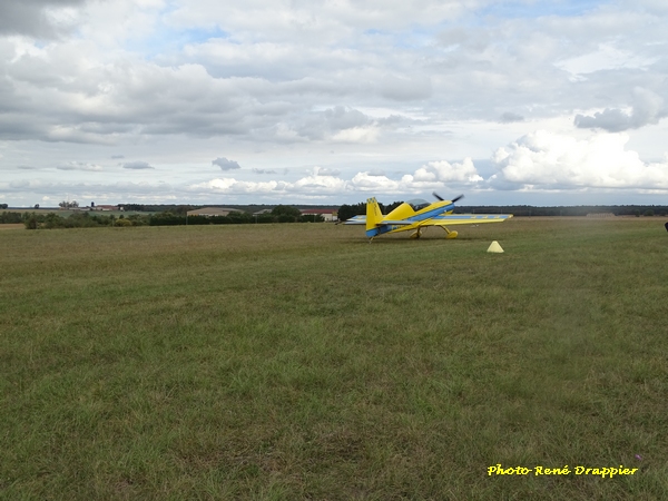 De beaux avions à l'aérodrome de Châtillon sur Seine