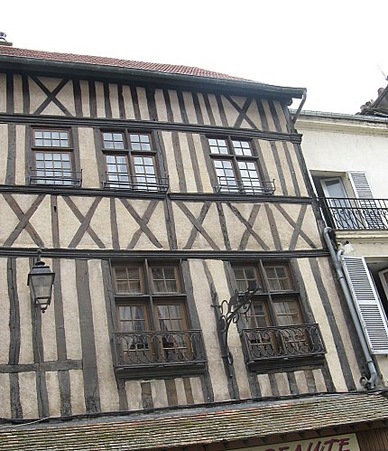 VERNON - maison ancienne