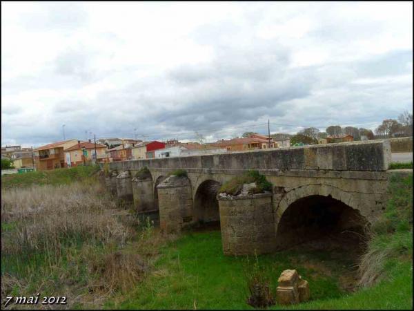 (J33) Villalcazar de Sirga / Boadilla del Camino 7 mai 2012 (1)