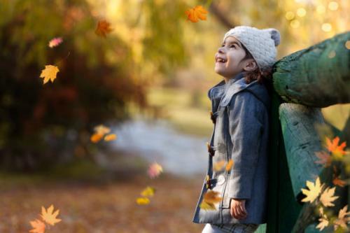 Enfants et l'automne