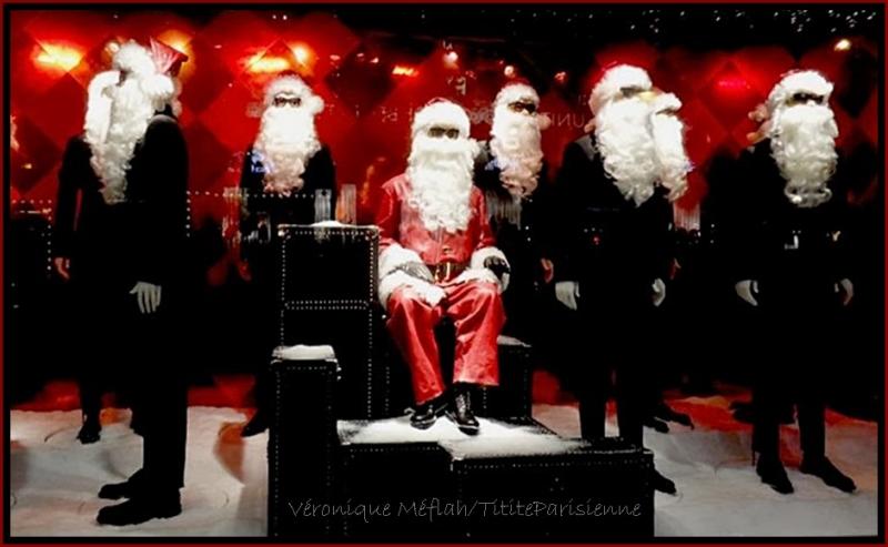 Vitrines de Noël du Printemps Haussmann : Le Père Noël s'habille lui aussi en Prada