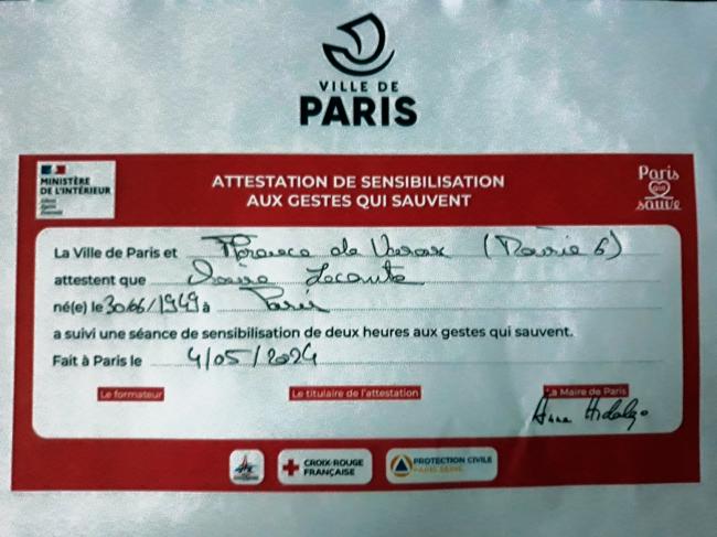 ☻ Une formation aux premier secours à la mairie du 6e par la Croix-Rouge