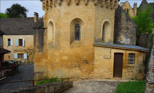Saint-Geniès  (Dordogne)