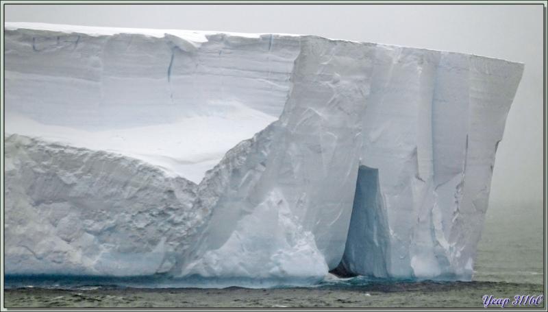 03/03/2022 : navigation très monotone entre Mer de Ross et Mer d'Amundsen - Antarctique