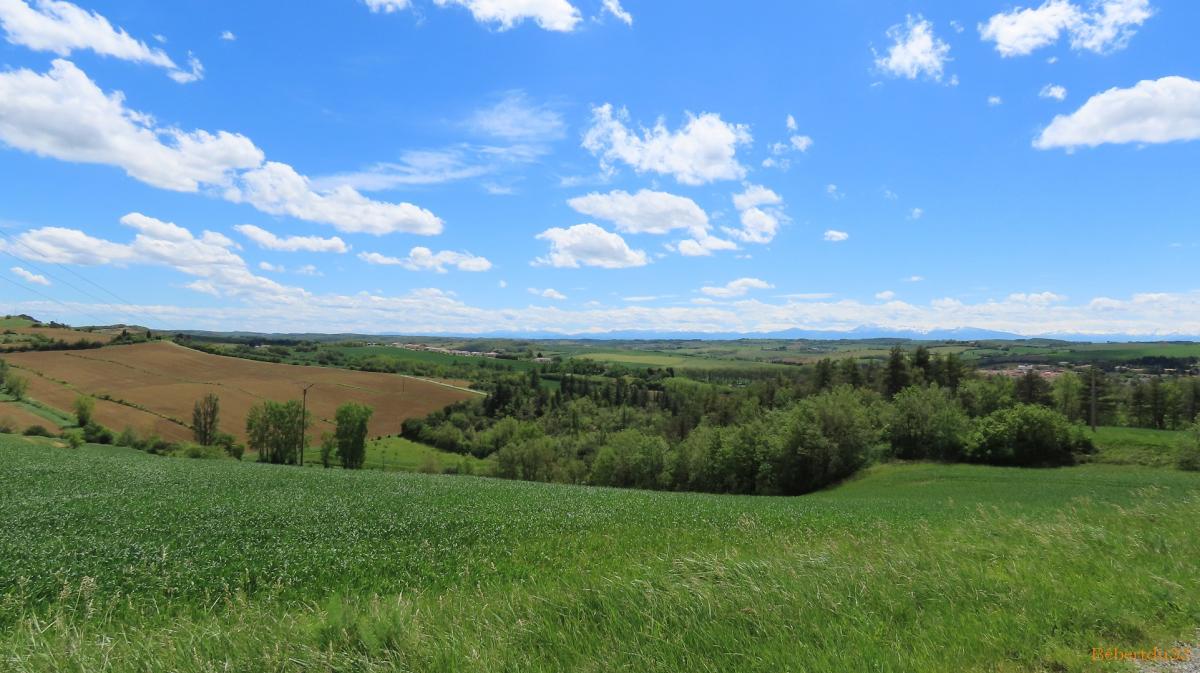 Vue à Salles sur L'Hers dans l'Aude