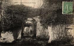 LES REMPARTS DE PIROU (Manche)