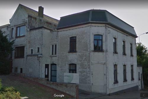 Centre d'Enseignement Supérieur pour Adultes (10 rue de courcelles - 6044 ROUX) - front de rue