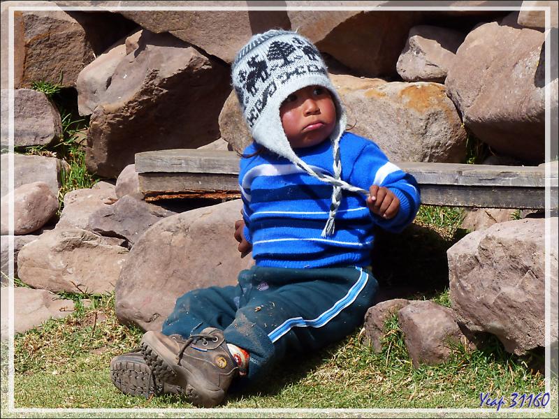 Enfant - Ile Taquile - Lac Titicaca - Pérou